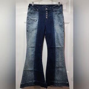 Cowgirl Tuff Women's Denim Blue Jeans 31x31 Wide Leg - "Night & Day"